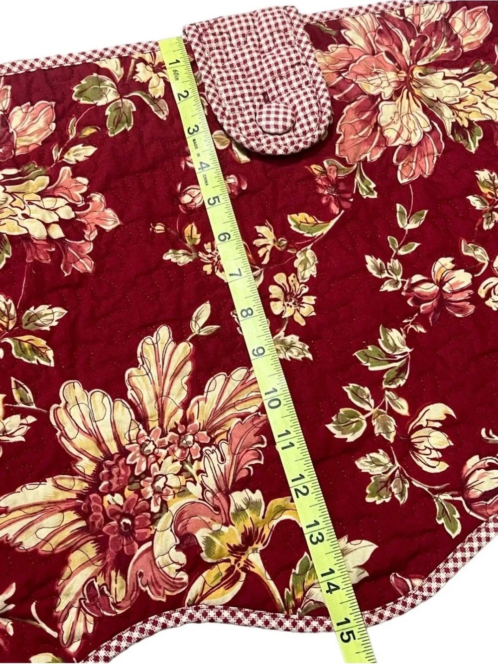 Waverly quilted tab